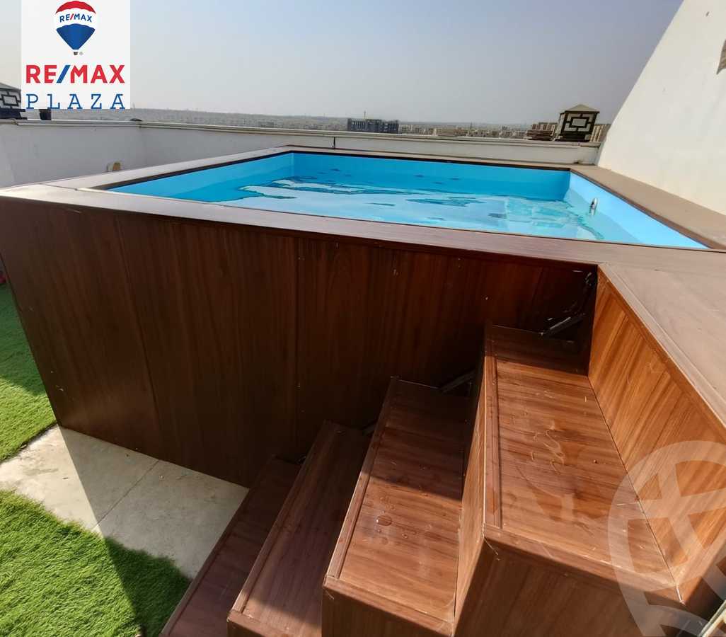 https://aqarmap.com.eg/en/listing/5882819-for-sale-cairo-new-cairo-compounds-mountain-view-hyde-park
