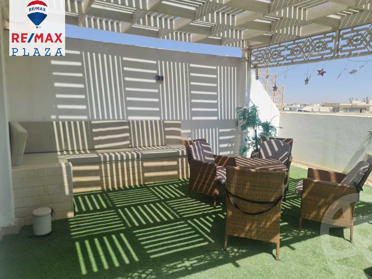 https://aqarmap.com.eg/en/listing/5882872-for-sale-cairo-new-cairo-compounds-mountain-view-hyde-park