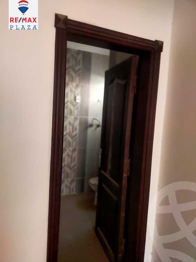 https://aqarmap.com.eg/en/listing/5885624-for-sale-cairo-el-shorouk-compounds-ganet-el-shorouk