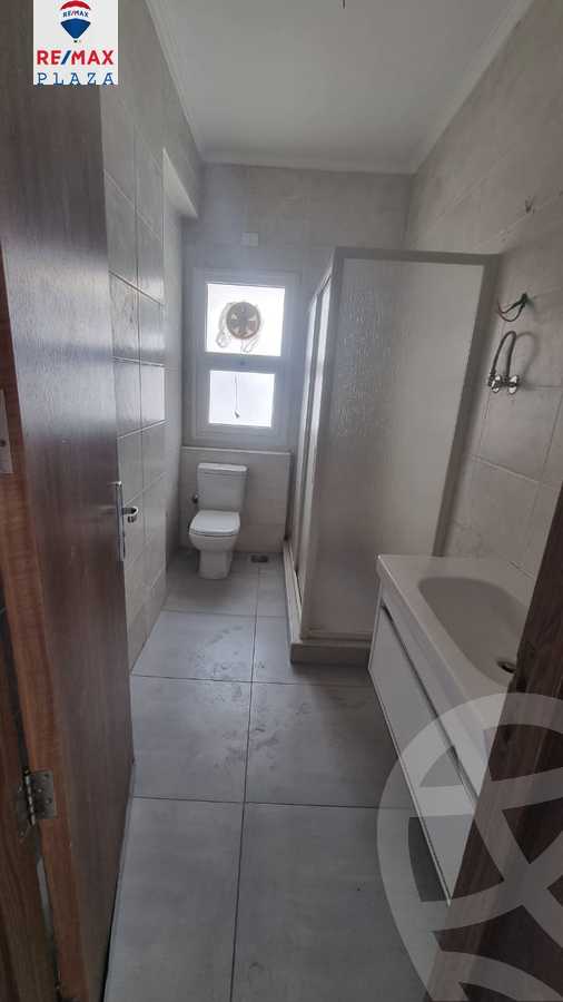 https://aqarmap.com.eg/en/listing/5904107-for-sale-north-coast-resorts-amwaj-amwaj-1