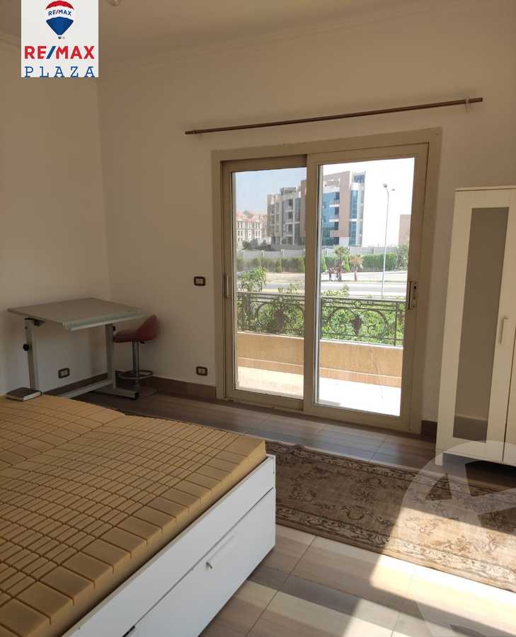 https://aqarmap.com.eg/en/listing/5907068-for-rent-cairo-new-cairo-compounds-les-rois