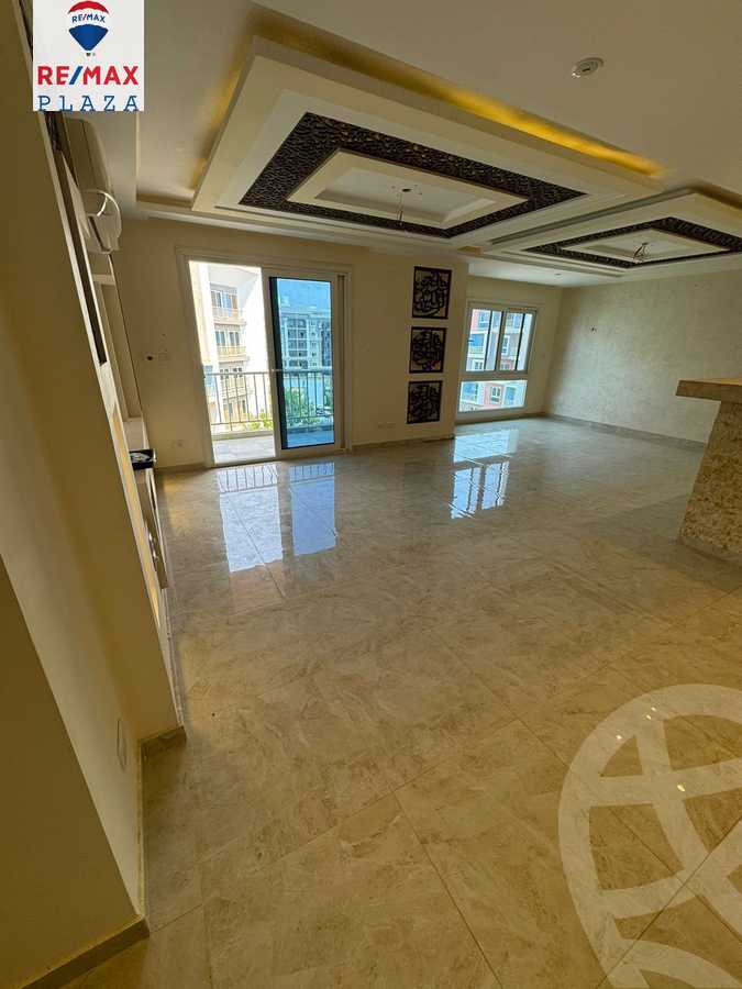 https://aqarmap.com.eg/en/listing/5917153-for-sale-cairo-new-cairo-compounds-mwrd-fq-llttwyr