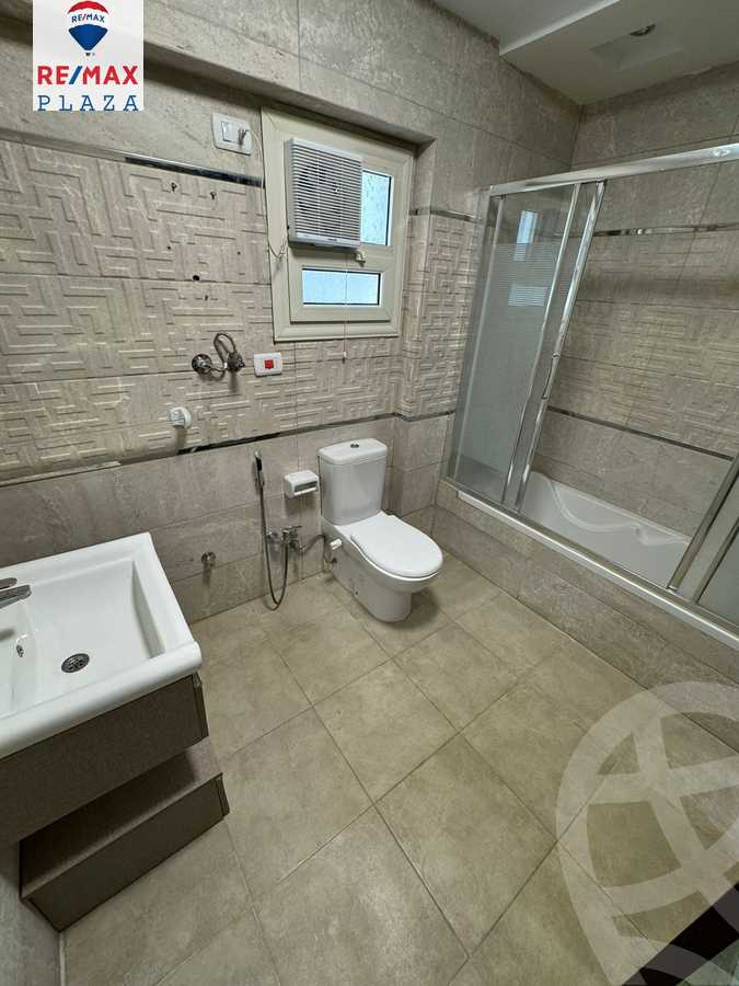 https://aqarmap.com.eg/en/listing/5917153-for-sale-cairo-new-cairo-compounds-mwrd-fq-llttwyr