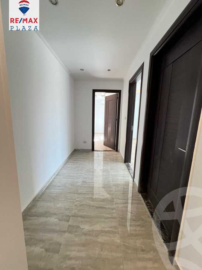 https://aqarmap.com.eg/en/listing/5923679-for-sale-cairo-new-cairo-compounds-mwrd-fq-llttwyr