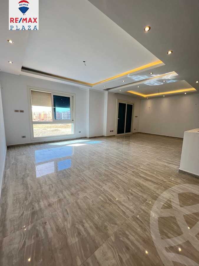 https://aqarmap.com.eg/en/listing/5923679-for-sale-cairo-new-cairo-compounds-mwrd-fq-llttwyr