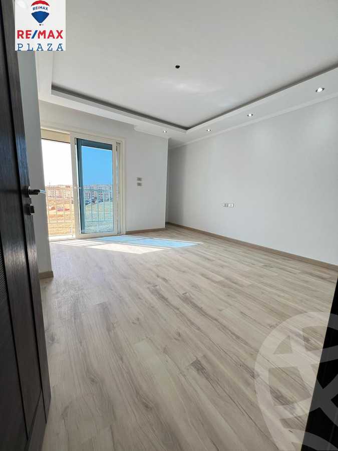 https://aqarmap.com.eg/en/listing/5923679-for-sale-cairo-new-cairo-compounds-mwrd-fq-llttwyr