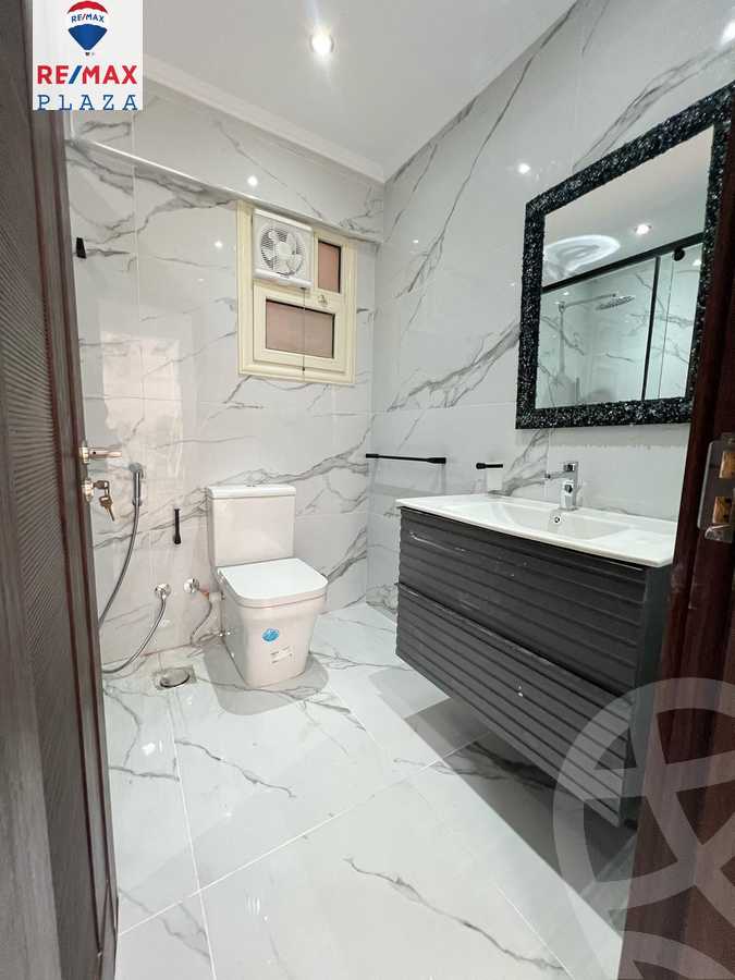 https://aqarmap.com.eg/en/listing/5923679-for-sale-cairo-new-cairo-compounds-mwrd-fq-llttwyr