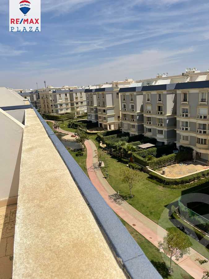 https://aqarmap.com.eg/en/listing/5963517-for-sale-cairo-new-cairo-compounds-mountain-view-hyde-park