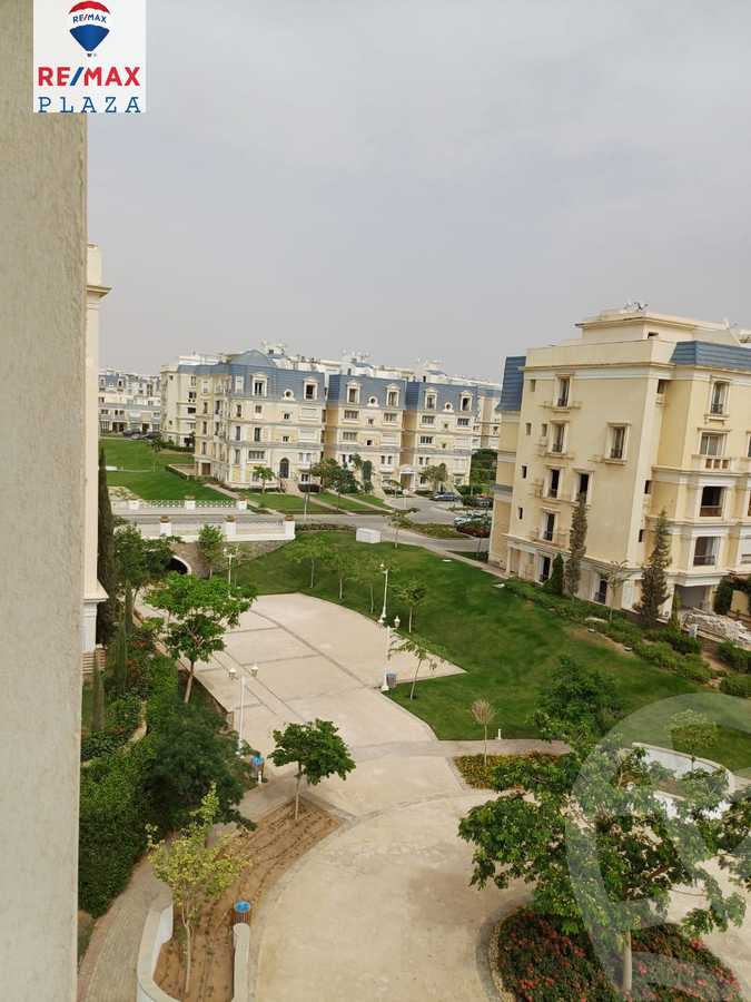 https://aqarmap.com.eg/ar/listing/5963549-for-sale-cairo-new-cairo-compounds-mountain-view-hyde-park