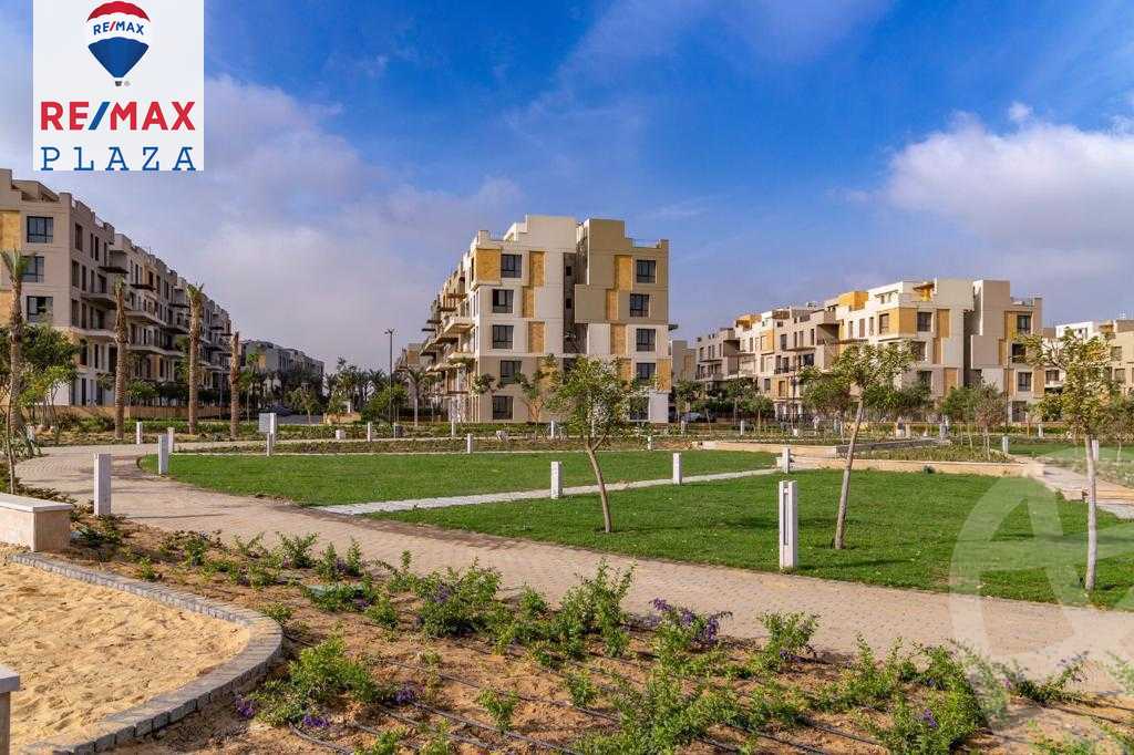 https://aqarmap.com.eg/ar/listing/5966398-for-sale-cairo-new-cairo-compounds-eastown-eastown-parks