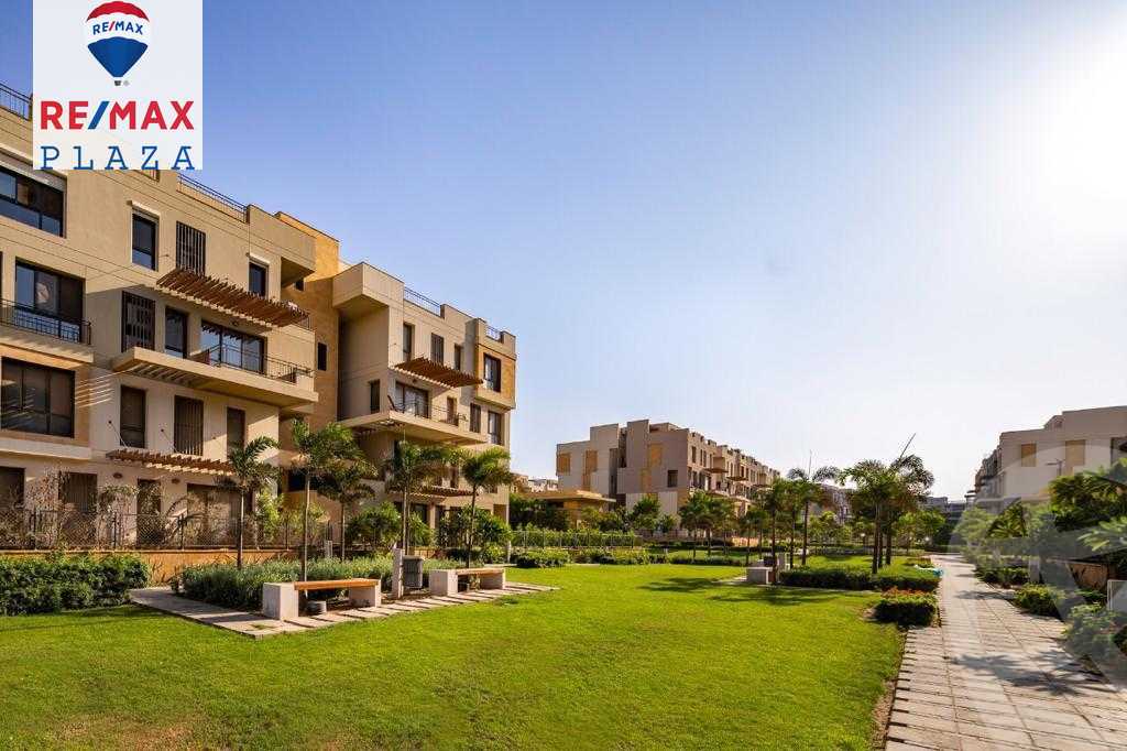 https://aqarmap.com.eg/ar/listing/5966398-for-sale-cairo-new-cairo-compounds-eastown-eastown-parks