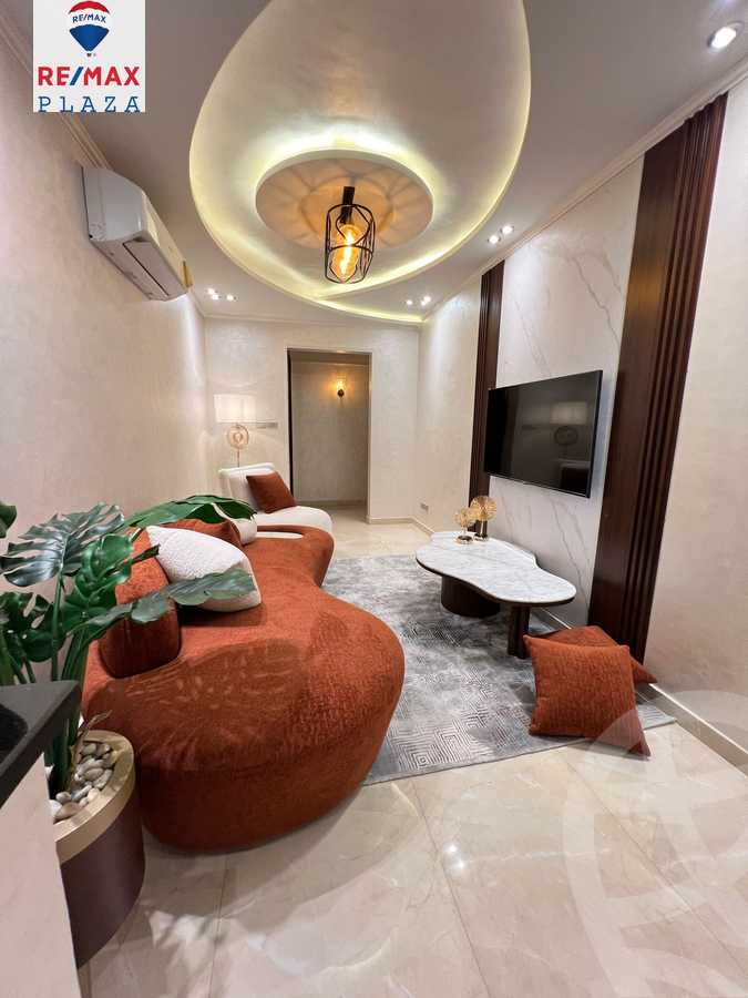 https://aqarmap.com.eg/en/listing/5966514-for-sale-cairo-new-cairo-compounds-mwrd-fq-llttwyr