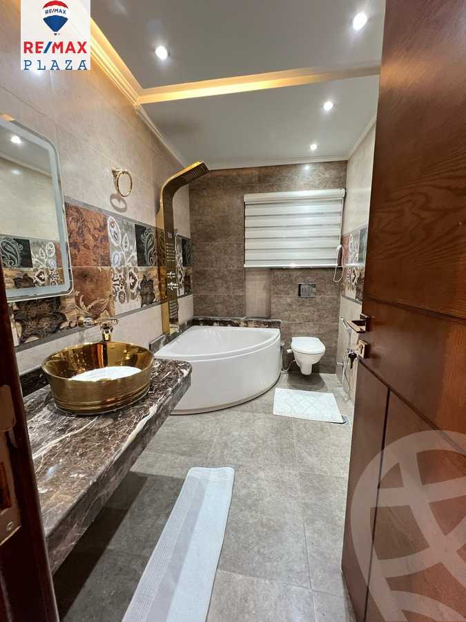 https://aqarmap.com.eg/en/listing/5966514-for-sale-cairo-new-cairo-compounds-mwrd-fq-llttwyr