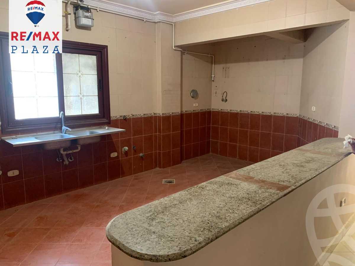 https://aqarmap.com.eg/ar/listing/6059178-for-sale-cairo-new-cairo-el-ahyaa-fifth-neighborhood-street-10