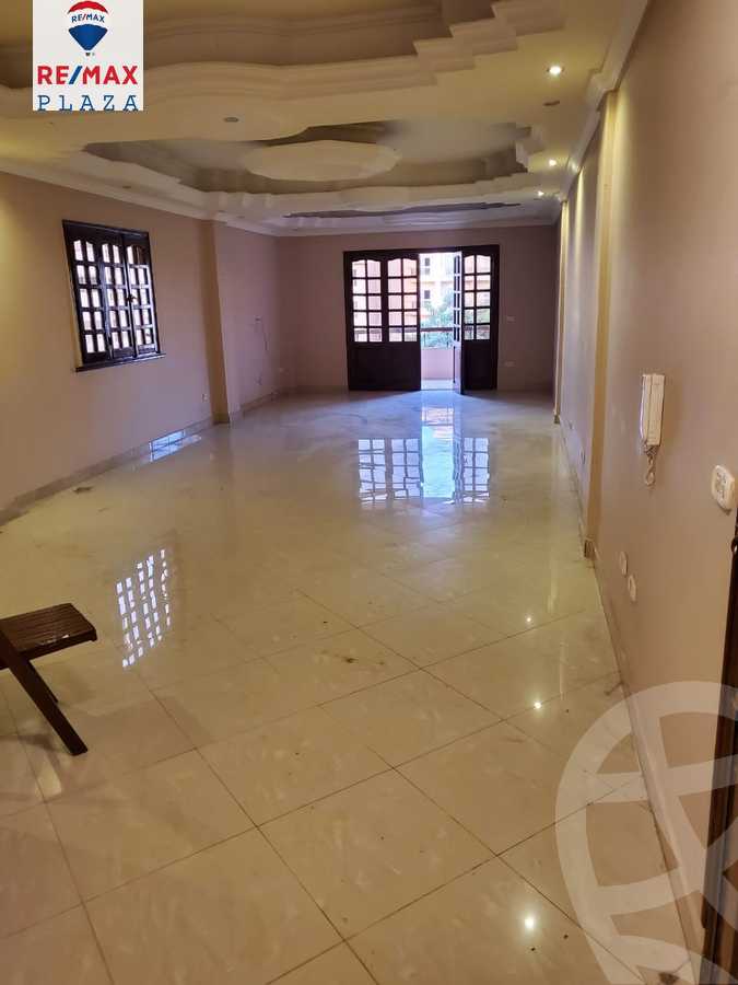 https://aqarmap.com.eg/ar/listing/6059178-for-sale-cairo-new-cairo-el-ahyaa-fifth-neighborhood-street-10