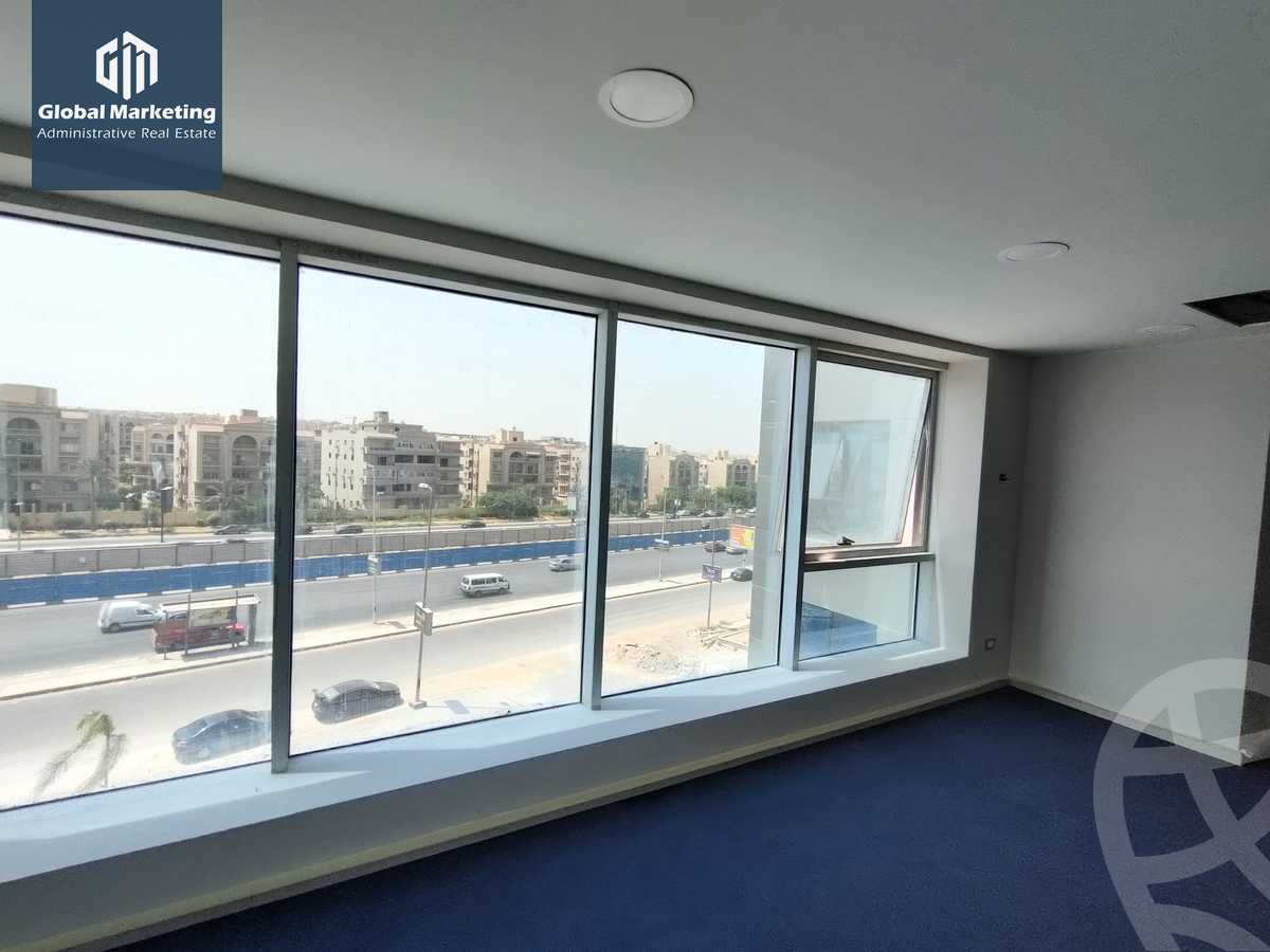 https://aqarmap.com.eg/ar/listing/2922855-for-rent-cairo-new-cairo-ltjm-lkhms-90th-street-90th:-between-mountain-view-roundabout-and-auc
