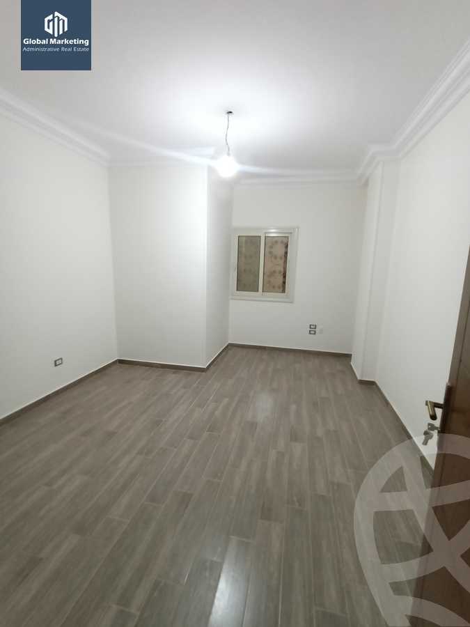 https://aqarmap.com.eg/ar/listing/3944162-for-rent-cairo-new-cairo-mohammed-nagib-axis-st