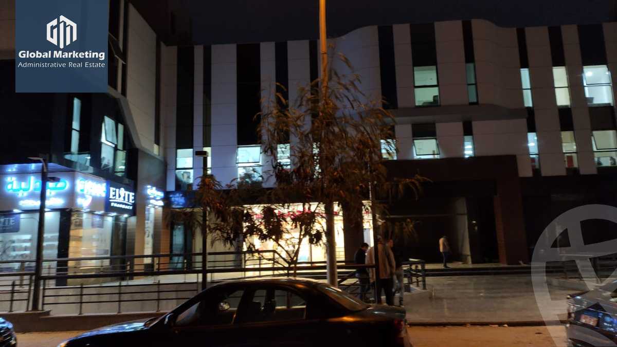 https://aqarmap.com.eg/en/listing/3945803-for-rent-cairo-new-cairo-ltjm-lkhms-90th-street-south-teseen-st