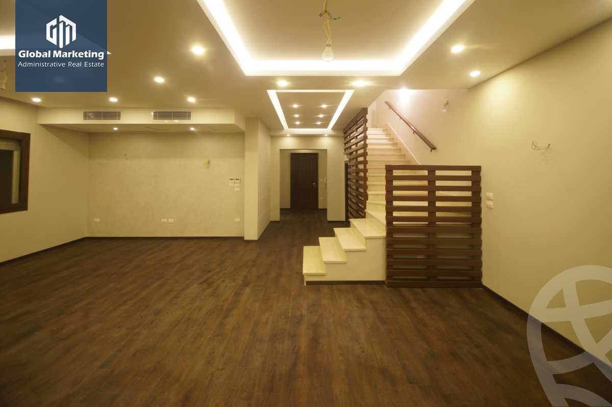 https://aqarmap.com.eg/ar/listing/3677820-for-rent-mivida-parcel-7