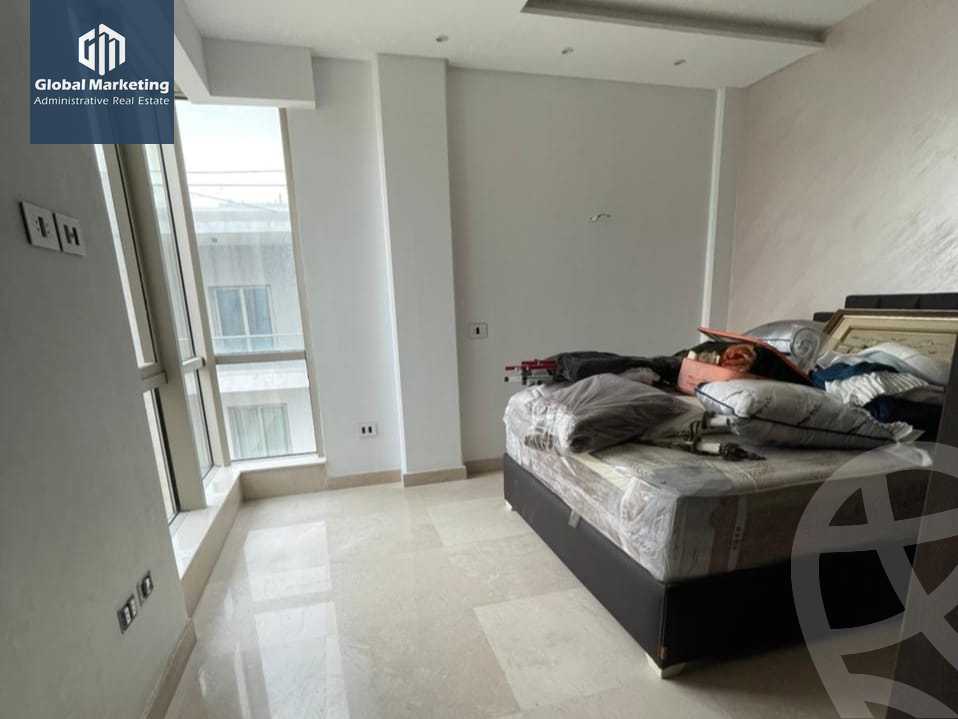 https://aqarmap.com.eg/ar/listing/3714018-for-sale-cairo-new-cairo-compounds-galleria-moon-valley