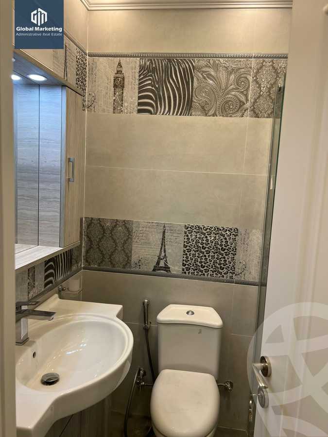 https://aqarmap.com.eg/ar/listing/3761489-for-sale-cairo-new-cairo-compounds-lakeview-residence