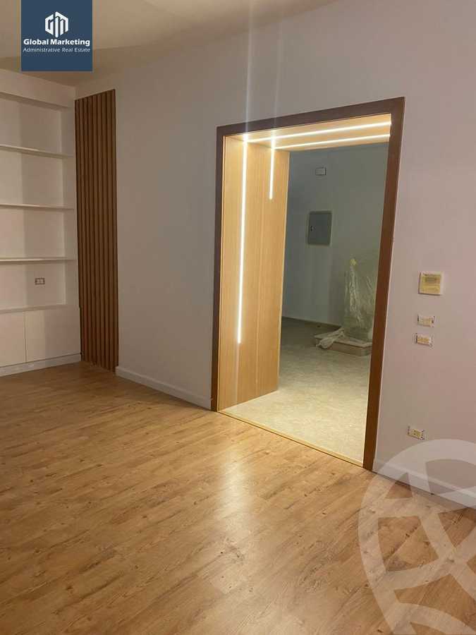 https://aqarmap.com.eg/ar/listing/3784759-for-rent-eastown-parks