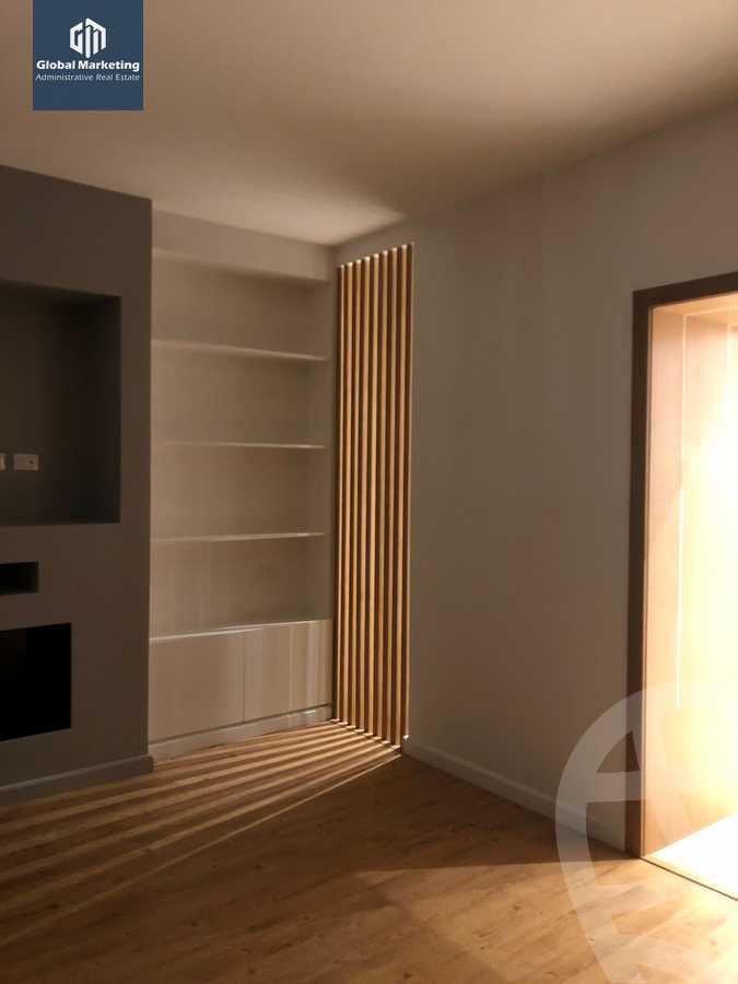 https://aqarmap.com.eg/ar/listing/3784759-for-rent-eastown-parks