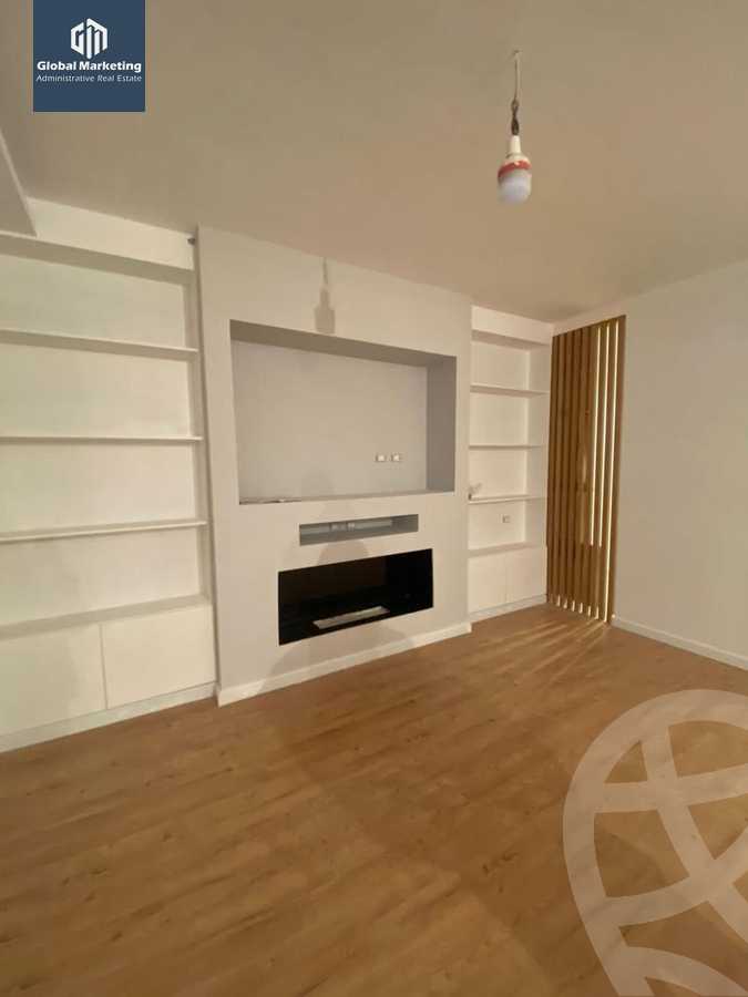 https://aqarmap.com.eg/ar/listing/3784759-for-rent-eastown-parks