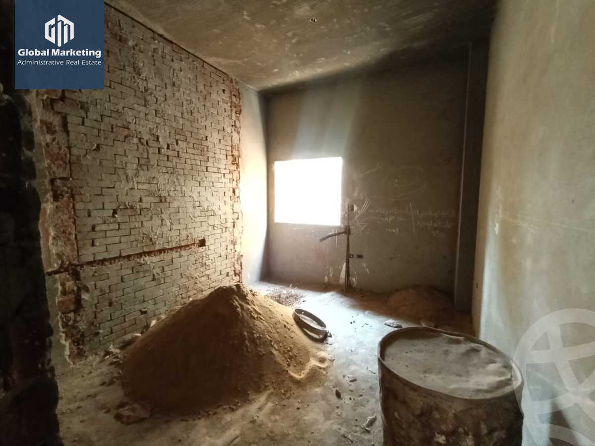 https://aqarmap.com.eg/ar/listing/3786604-for-sale-cairo-new-cairo-gharb-el-golf-alaa-elsaadany-st