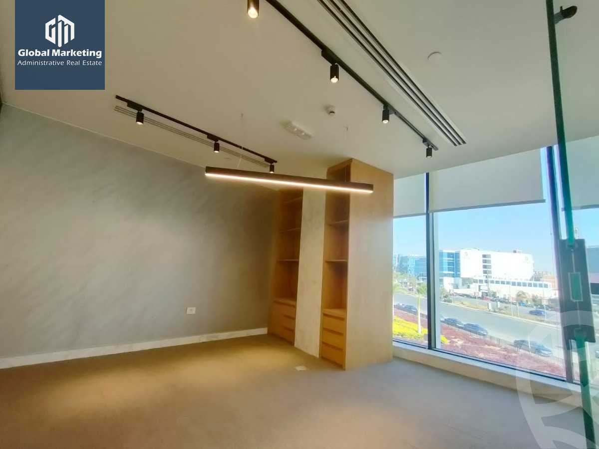 https://aqarmap.com.eg/en/listing/4357105-for-rent-cairo-new-cairo-compounds-the-water-way
