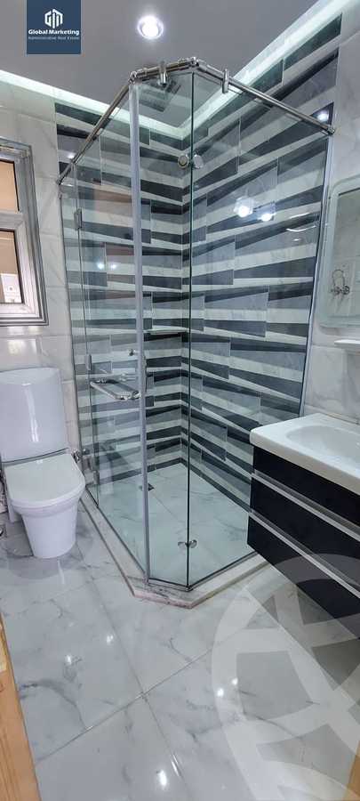 https://aqarmap.com.eg/ar/listing/4053611-for-rent-cairo-new-cairo-compounds-mountain-view-hyde-park