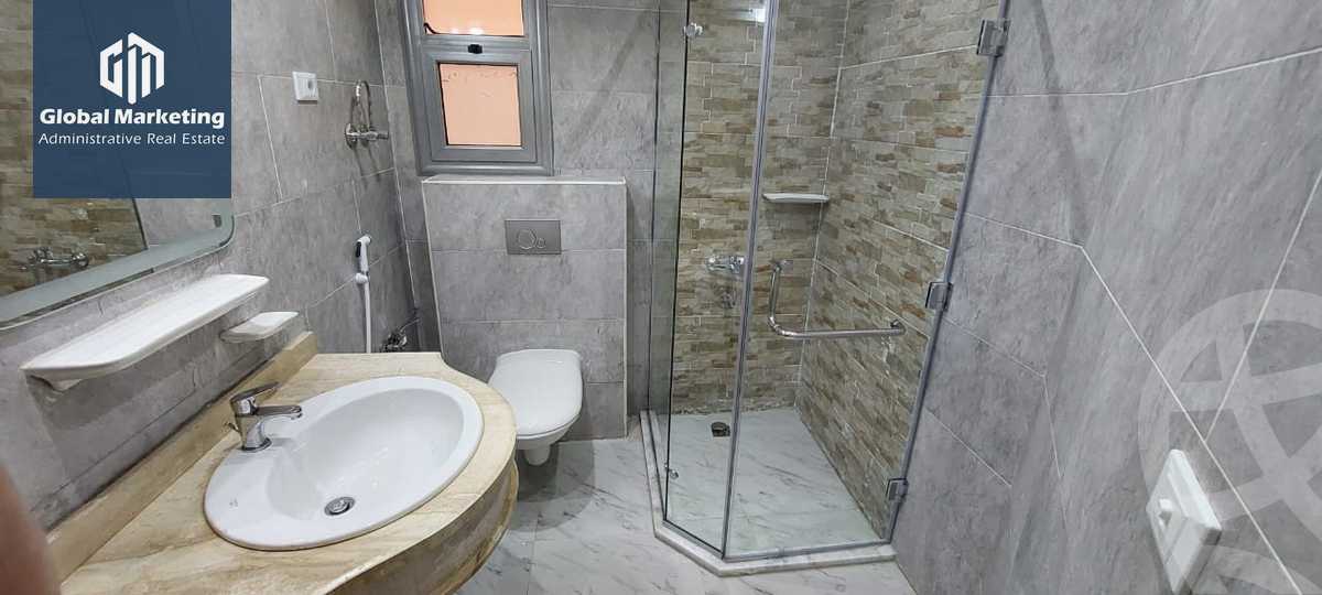 https://aqarmap.com.eg/ar/listing/4053611-for-rent-cairo-new-cairo-compounds-mountain-view-hyde-park