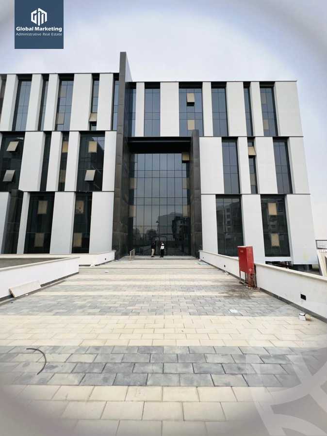 https://aqarmap.com.eg/en/listing/4075023-for-rent-cairo-new-cairo-compounds-hyde-park