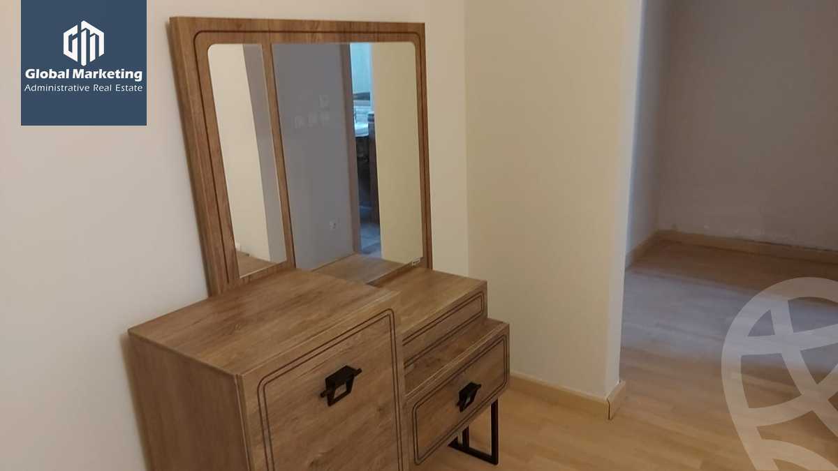 https://aqarmap.com.eg/en/listing/4096393-for-rent-cairo-new-cairo-compounds-dh-blys-mr-msr