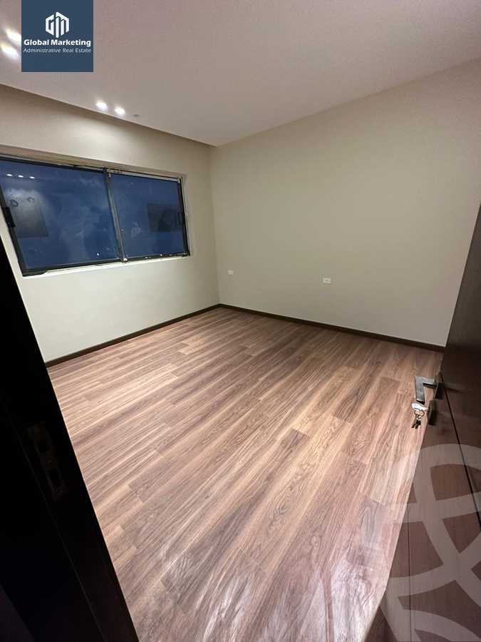 https://aqarmap.com.eg/en/listing/4096535-for-rent-cairo-new-cairo-compounds-lakeview-residence