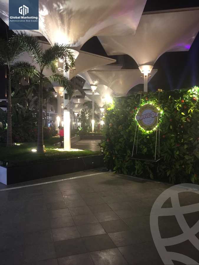 https://aqarmap.com.eg/ar/listing/4102356-for-rent-porto-cairo-mall