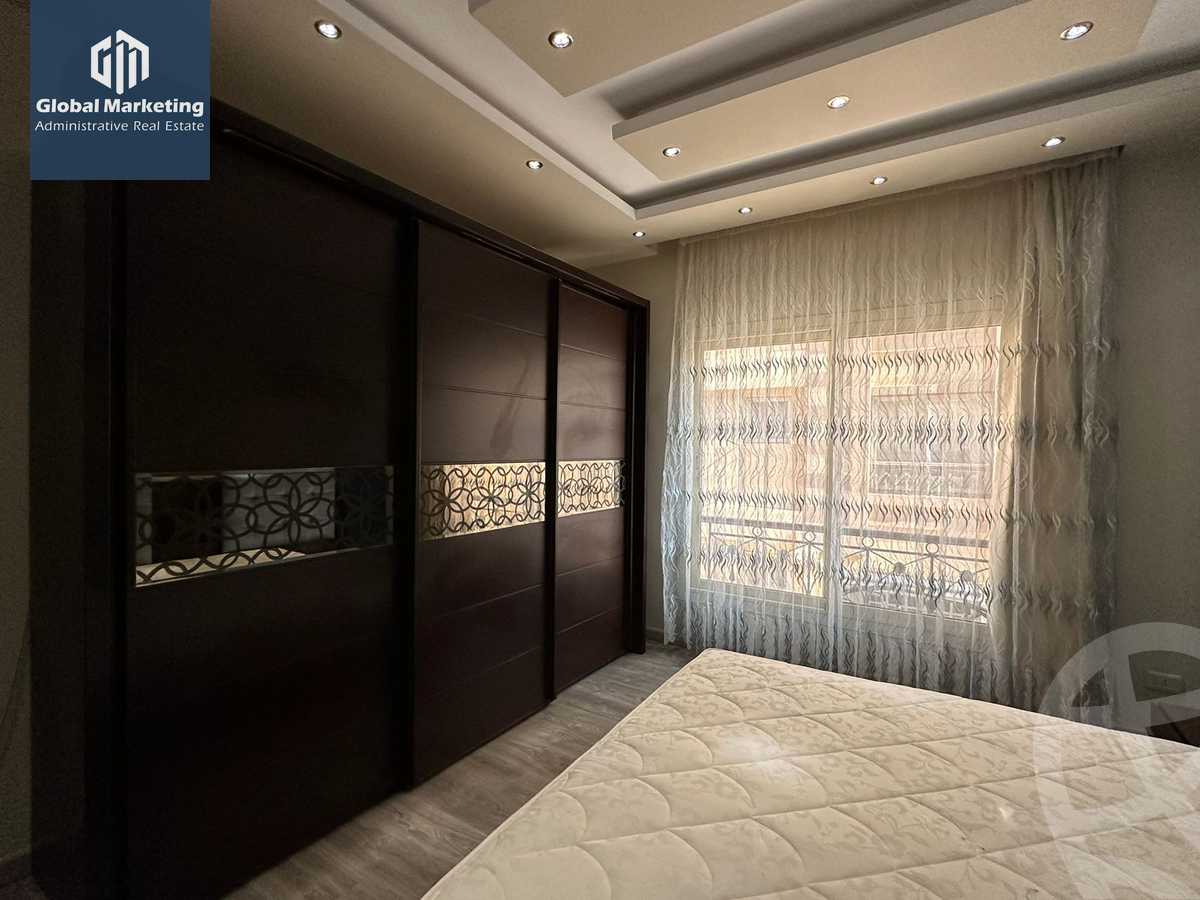 https://aqarmap.com.eg/en/listing/4102443-for-rent-cairo-new-cairo-compounds-hayati-residence