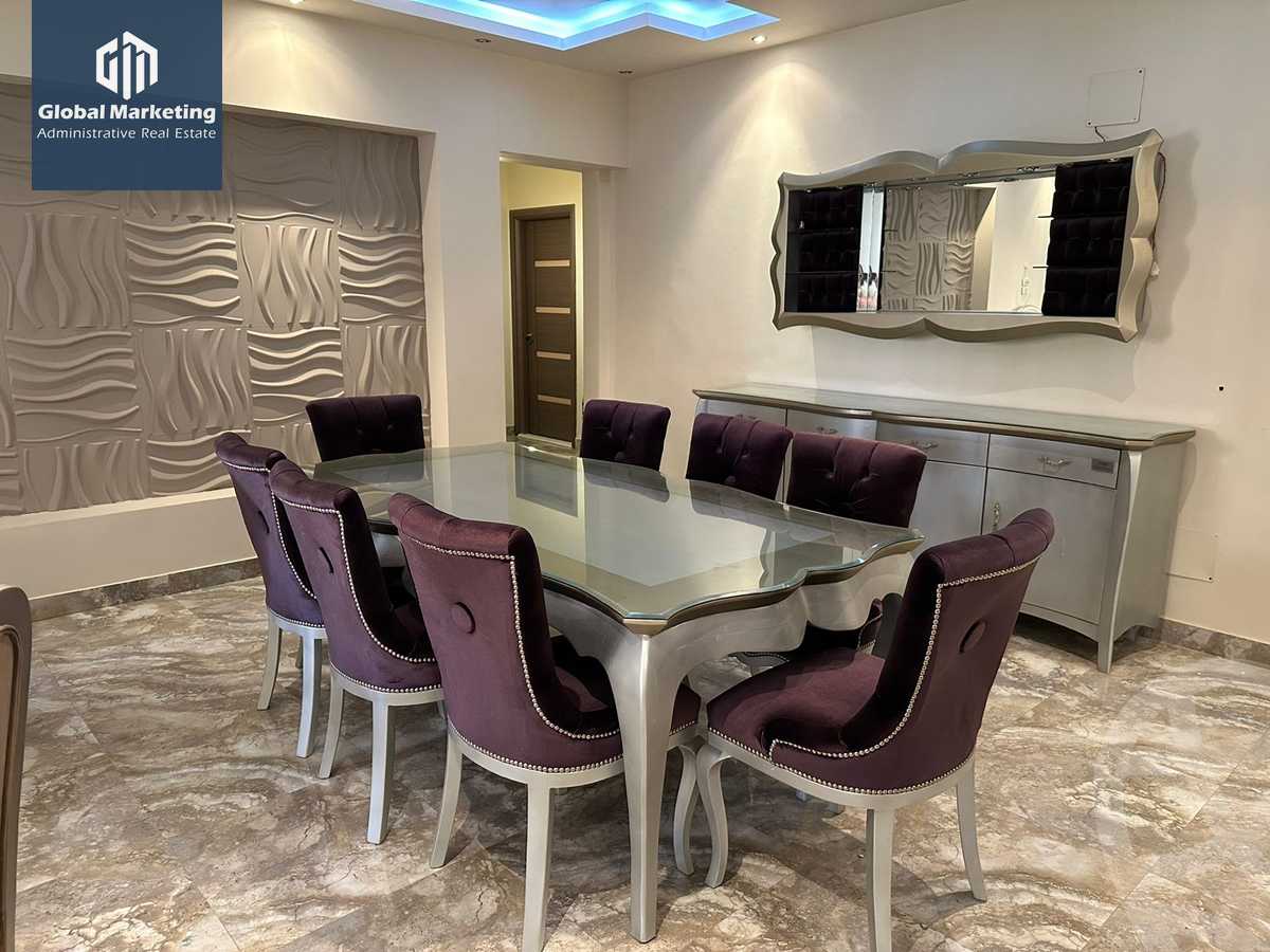 https://aqarmap.com.eg/en/listing/4102443-for-rent-cairo-new-cairo-compounds-hayati-residence