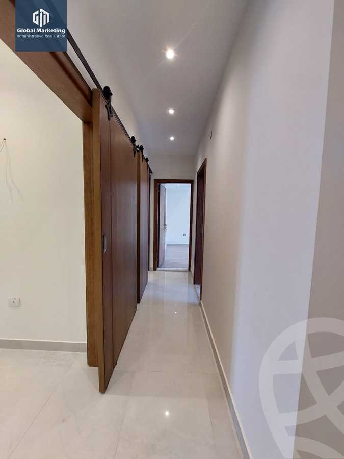 https://aqarmap.com.eg/ar/listing/4136389-for-rent-eastown-district-sodic
