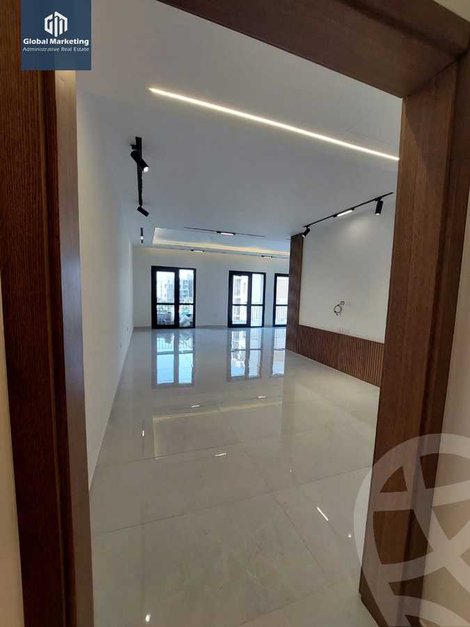 https://aqarmap.com.eg/ar/listing/4136389-for-rent-eastown-district-sodic