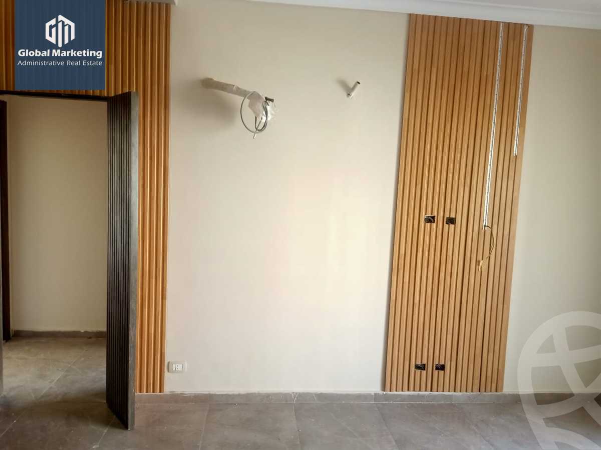 https://aqarmap.com.eg/ar/listing/4143095-for-rent-cairo-new-cairo-compounds-cairo-new-cairo-compounds-regents-park