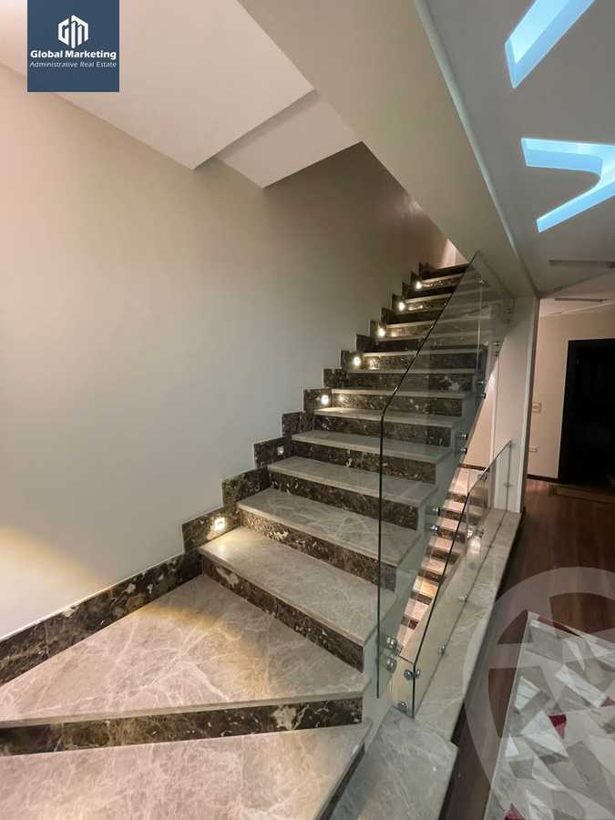 https://aqarmap.com.eg/ar/listing/4152042-for-rent-cairo-new-cairo-compounds-mountain-view-hyde-park