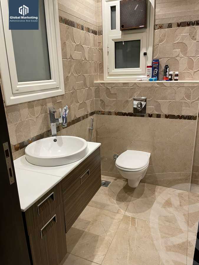 https://aqarmap.com.eg/ar/listing/4152042-for-rent-cairo-new-cairo-compounds-mountain-view-hyde-park