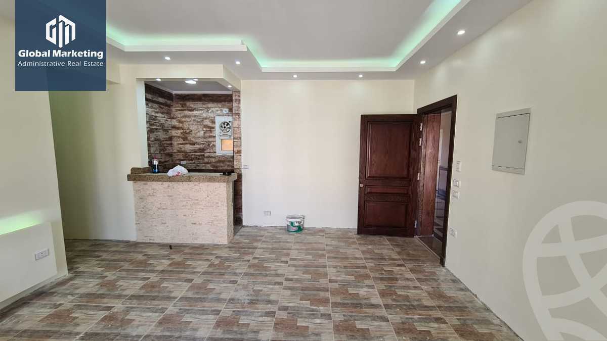 https://aqarmap.com.eg/ar/listing/4152127-for-rent-cairo-new-cairo-compounds-mountain-view-hyde-park