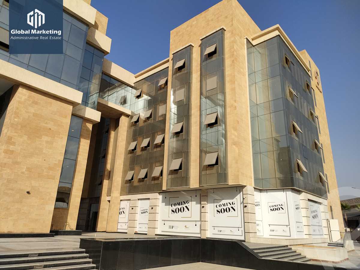 https://aqarmap.com.eg/ar/listing/4177258-for-rent-cairo-new-cairo-jml-bd-lnsr