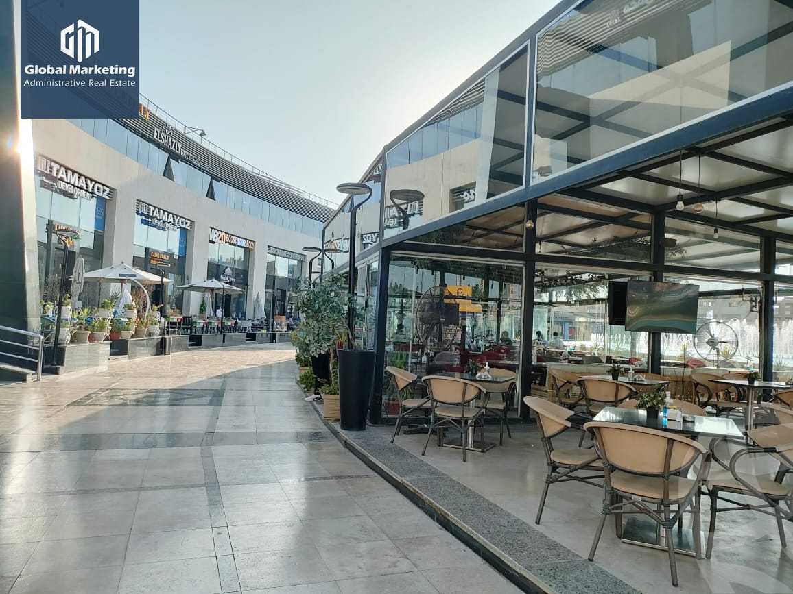 https://aqarmap.com.eg/ar/listing/4201851-for-rent-cairo-new-cairo-compounds-fyfth-skwyr-mwl-lmrsm-llttwyr