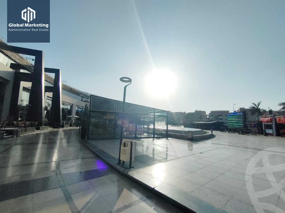 https://aqarmap.com.eg/ar/listing/4201851-for-rent-cairo-new-cairo-compounds-fyfth-skwyr-mwl-lmrsm-llttwyr