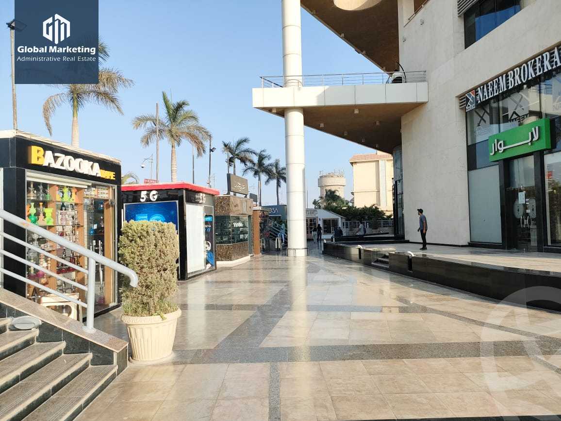 https://aqarmap.com.eg/ar/listing/4201851-for-rent-cairo-new-cairo-compounds-fyfth-skwyr-mwl-lmrsm-llttwyr
