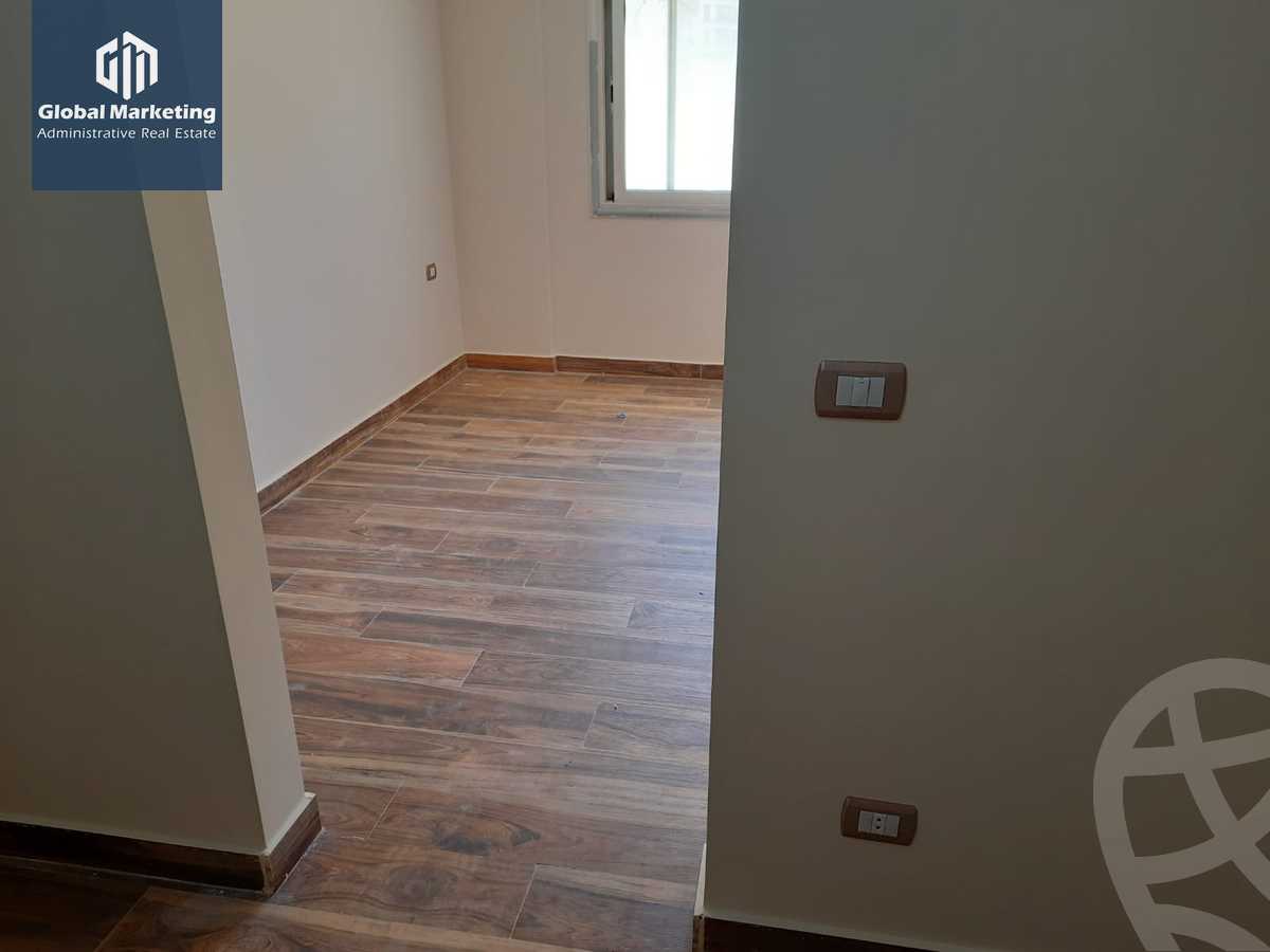 https://aqarmap.com.eg/ar/listing/4221696-for-rent-cairo-new-cairo-compounds-the-square