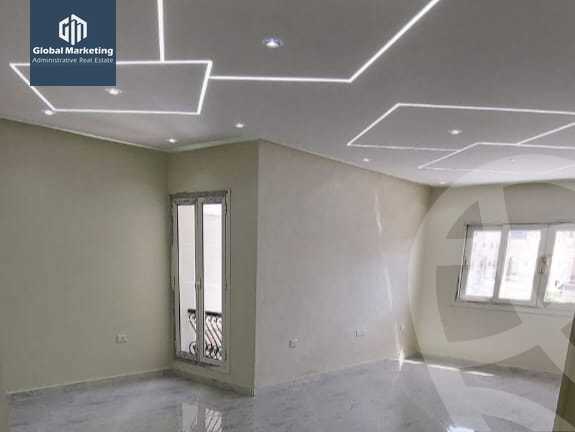 https://aqarmap.com.eg/en/listing/4240818-for-rent-cairo-new-cairo-compounds-mountain-view-hyde-park